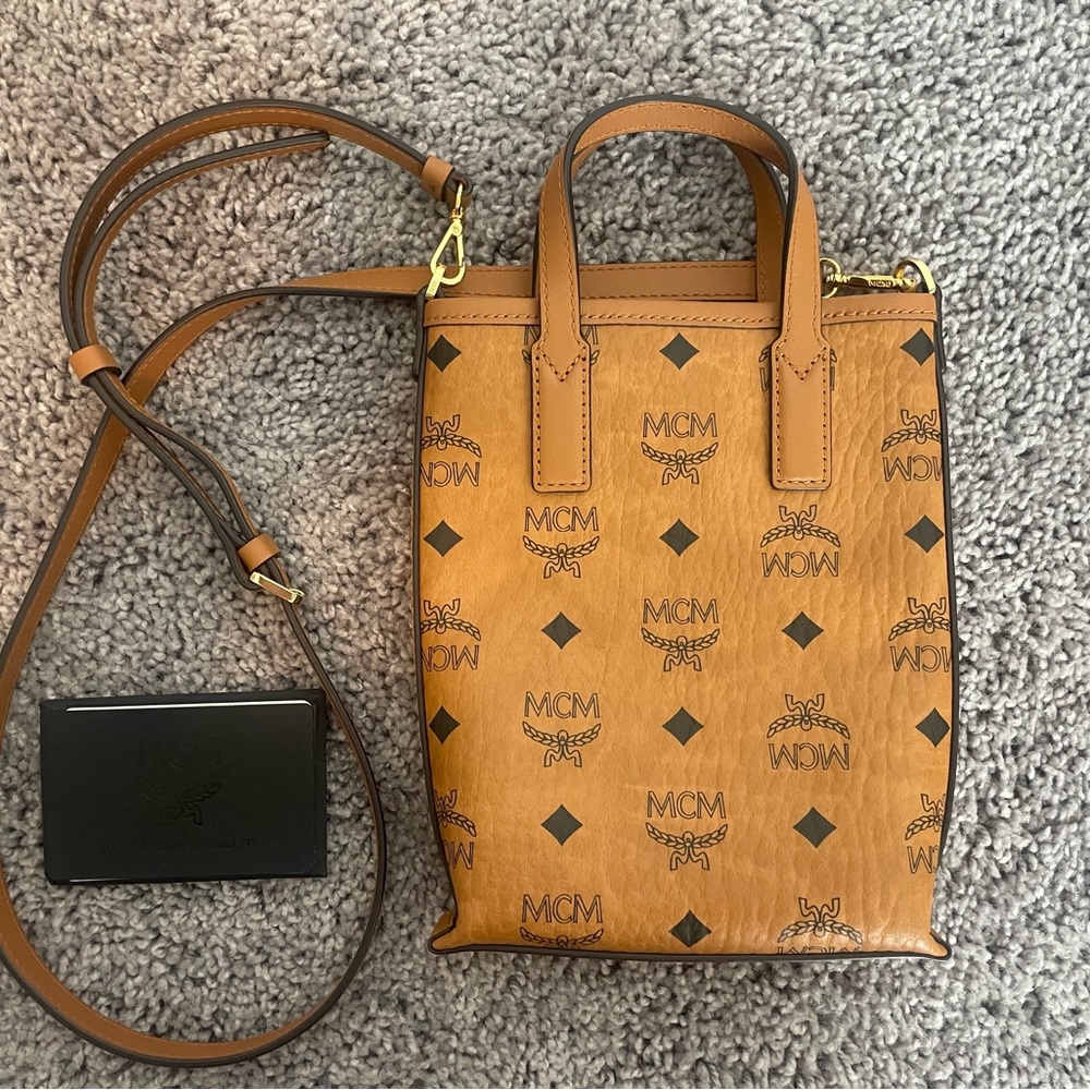 Mcm Aren Crossbody Bag In Visetos Gem